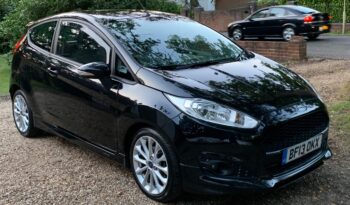 Ford Fiesta Zetec full