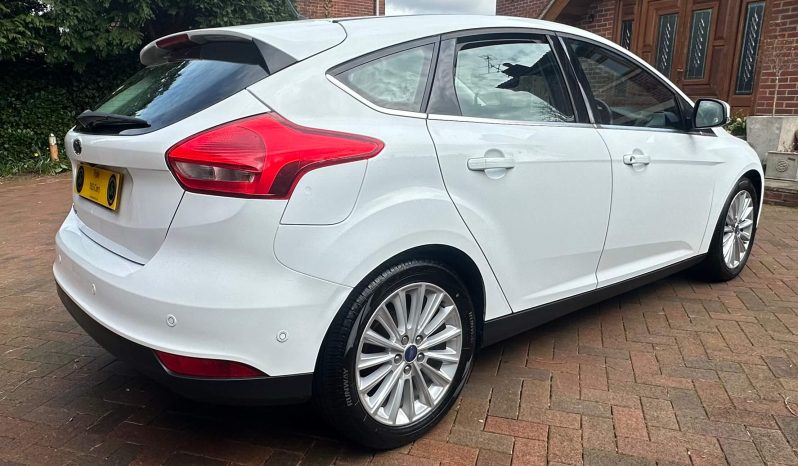 Ford Focus 1.5TDCI Titanium X full